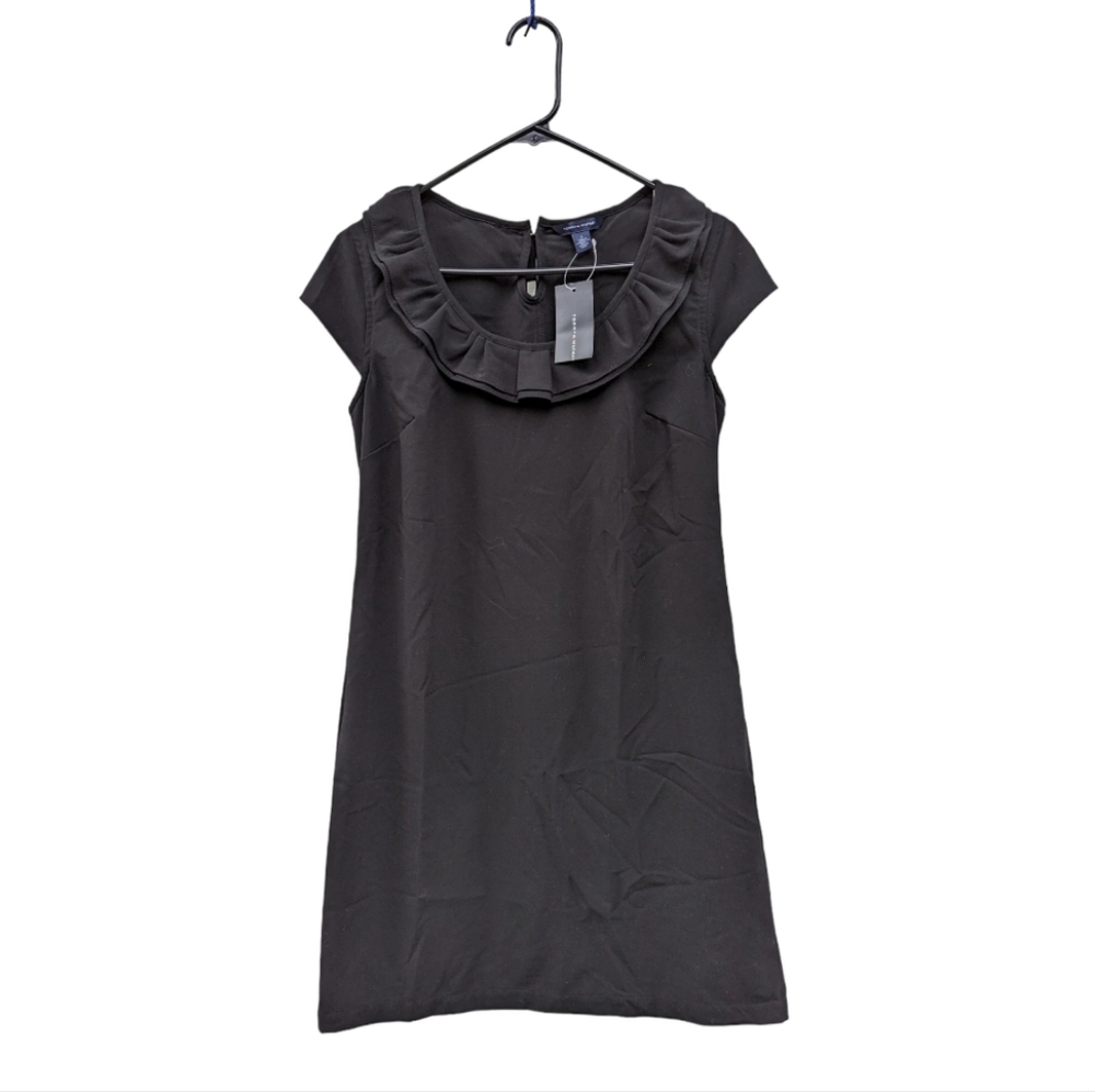 Tommy Hilfiger Cap Sleeve Peep Hole Back w/Ribbon & Hook Closure Black Dress Sz4